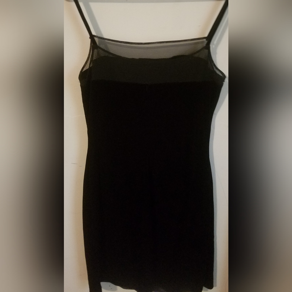 VELVET BLACK DRESS!! - Picture 4 of 5